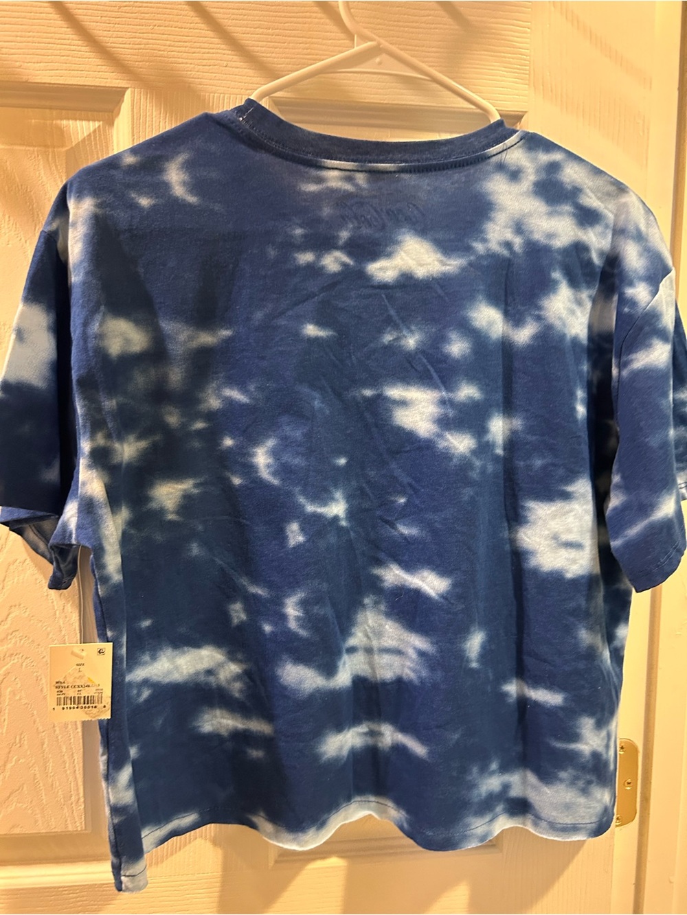 Coca-Cola The Real Thing Blue Tie Dye Cropped Graphic T-Shirt NWT Women's size L - Picture 5 of 5